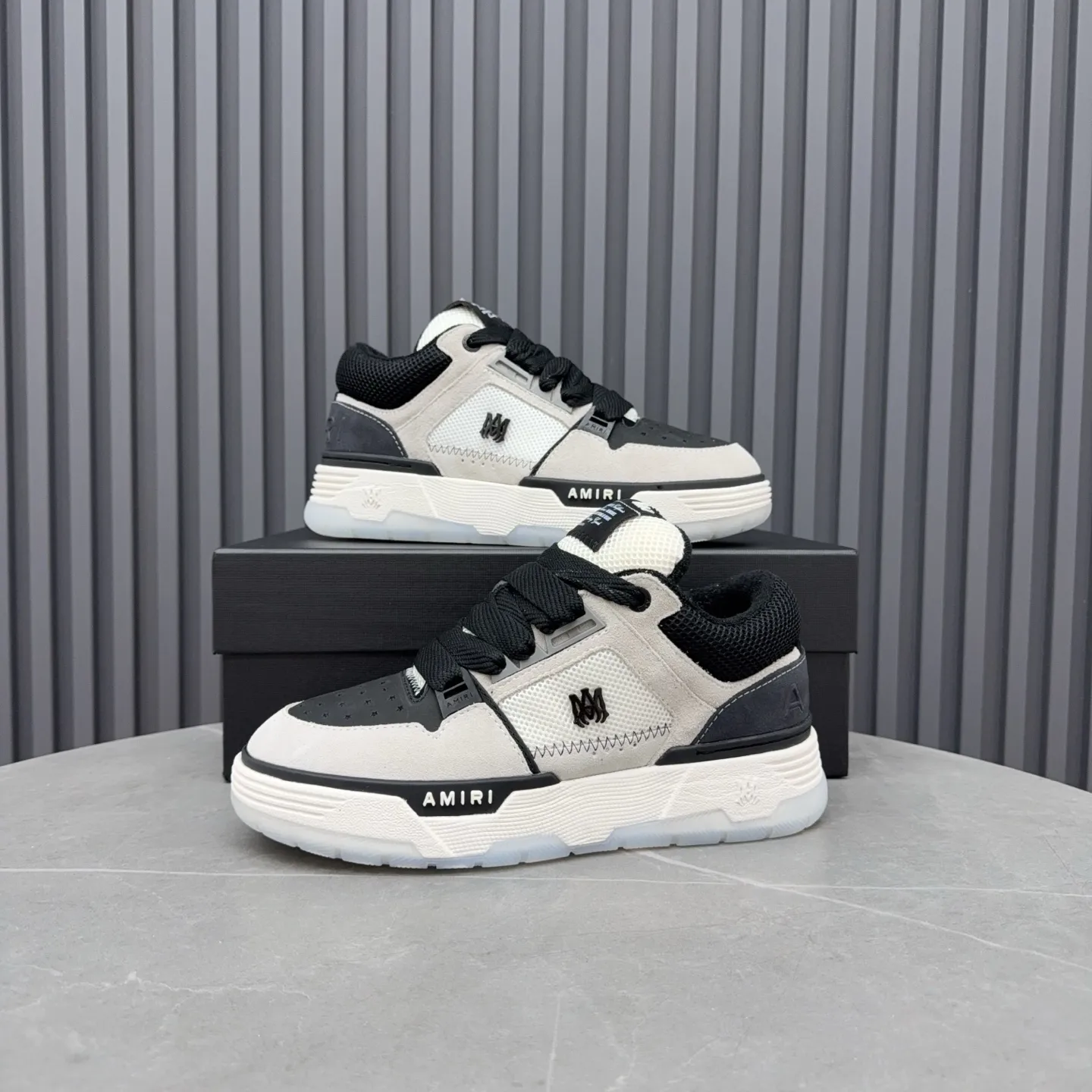 Men's shoes 💰660💰 AMIRI AMIRI trendy brand hot sale 🔥 Available all year round, couples 💑 Official website synchronization Imported fabrics 1⃣️ vs 1⃣️ replica, original factory special original sole, 35-45 (45. non-refundable)